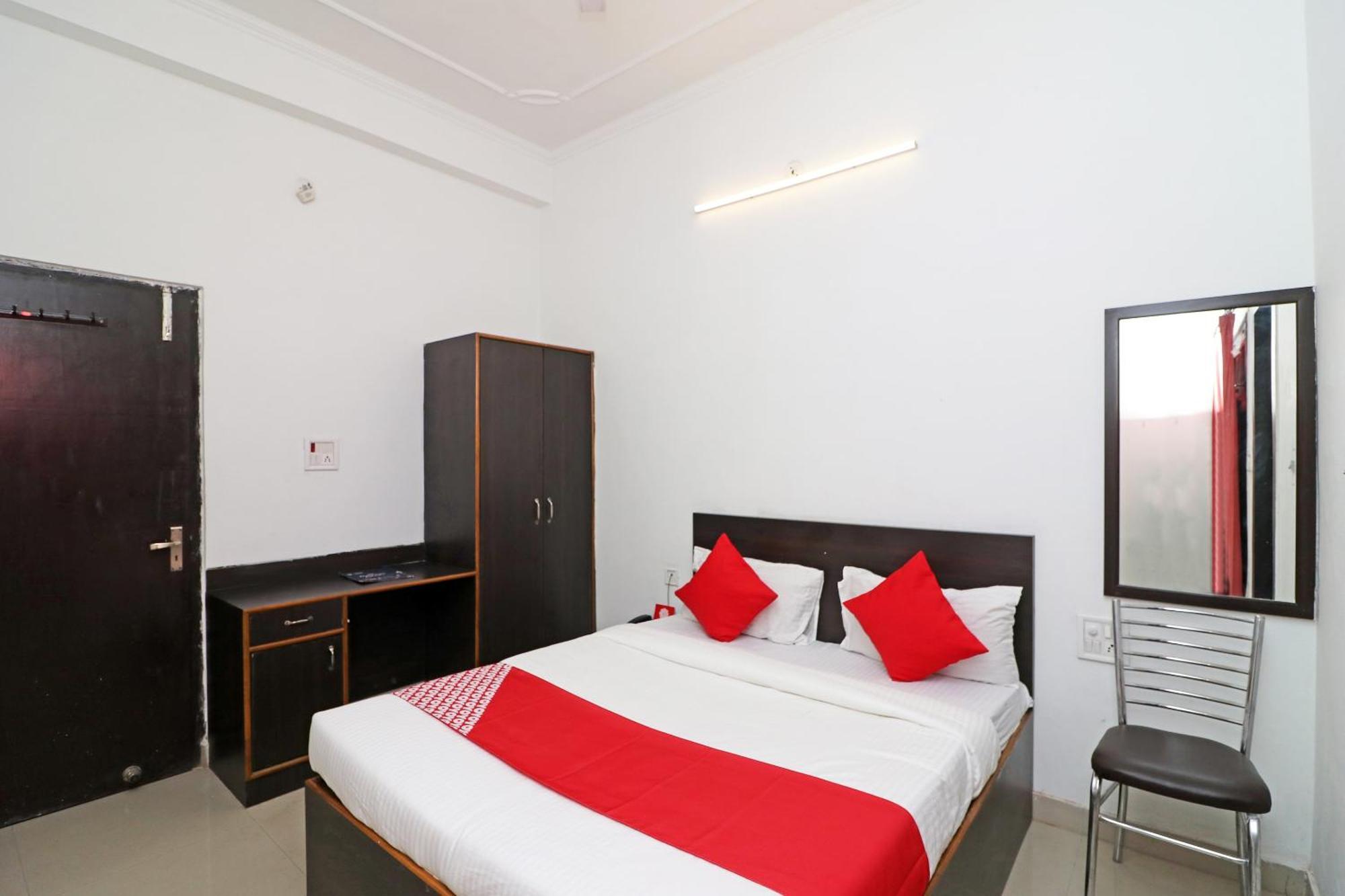 Hotel O Mid Town Ojus Tower Rudrapur Exterior photo